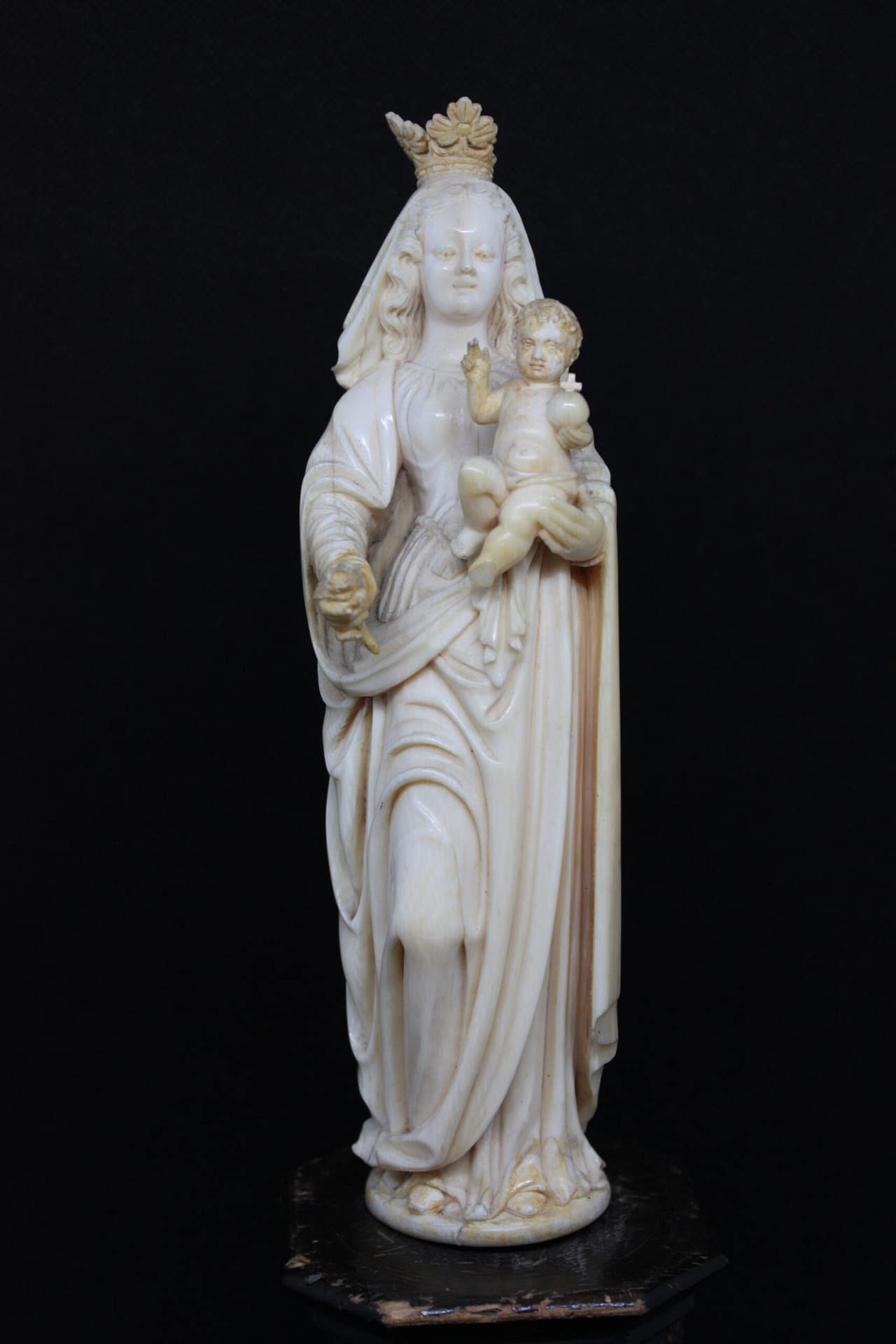Madonna delle Rose 聖母像 約42cm The mystique of the Madonna of the Rose - Aliprandi Antichità